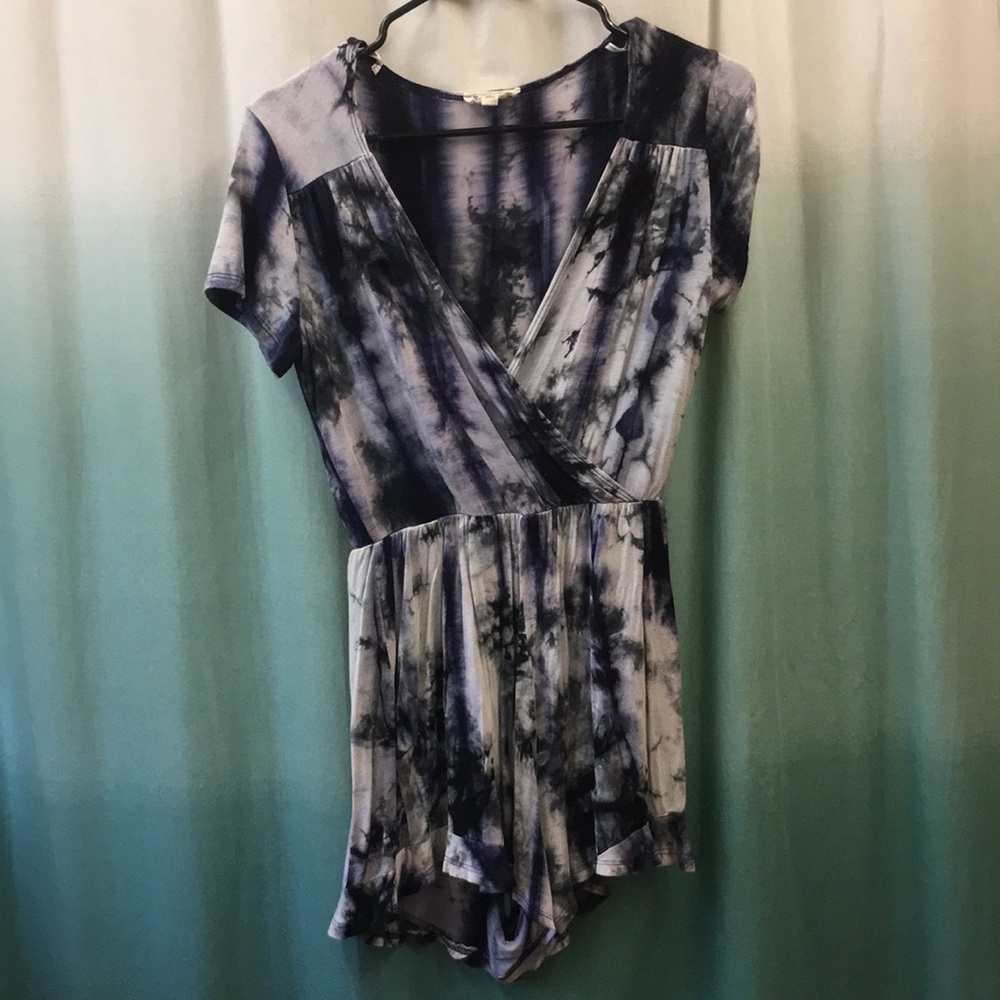 Rolla Coster tie dye romper (size sm)
